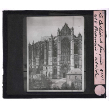 La Cathédrale française au XIIIe siècle. Beauvais : Abside.