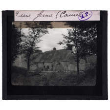 En Bretagne. Une ferme (Caurel).