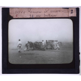 Canons et artillerie de campagne. Canon et caisson 99 en batterie.