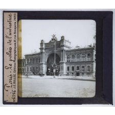 Le Second Empire. II - Sciences industrie lettres beaux arts. Paris. Le palais de l'industrie.