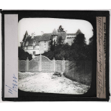 Sud-Ouest. Château Levesques. Le Château.