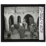 Algérie, Tunisie, Maroc. Cour d'une auberge indigène à Tlemcen.