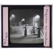 Le Verre à vitres. Magasins aux manchons.