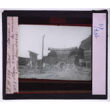 Le Nord en 1918. Douai. Place d'armes, les ruines d'une poudrerie.
