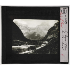 Les Alpes. Le Cirque du fer-à-cheval.