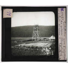 Produits des forêts. Installation pour l'injection des poteaux télégraphiques au sulfate de cuivre à Mouthe (Doubs).
