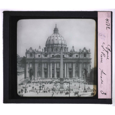 Saint-Pierre de Rome. Façade.