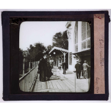 Les Palais de la rive droite et des Invalides. Pont roulant (Exp. 1900).