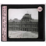 L'Architecture française à l'époque de la Renaissance. 2e série : formation du style classique. Paris. Cour du Louvre, pavillon de l'horloge et aile Louis XIII.