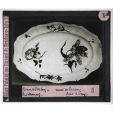 Poteries et faïences. Faïences de Strasbourg. Hannong. Musée de Strasbourg.