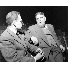 Enseignement musical : messieurs les professeurs Stoltz et Verstraeten, professeurs de musique au lycée Poincaré de Nancy.
