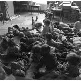 Ecole maternelle de Meudon : jeux collectifs.