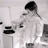 Ecole maternelle de Paris, l'enseignement ménager. L'apprentissage culinaire.