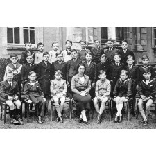 Institution Saint-Cyr à Nevers. Année Scolaire 1935-1936. 