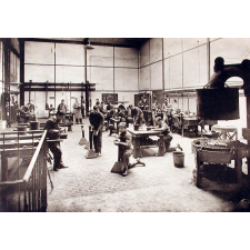 École Pratique d'Industrie de Puteaux, Rue Mars et Roty.