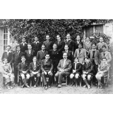 Ecole Notre-Dame, Guéret. (Creuse). 1934-1935.