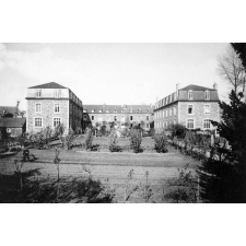 Institution Saint-Joseph (Ancien Petit Séminaire de Tréguier). Lannion. (Côte-d'Armor). 1937-1938.