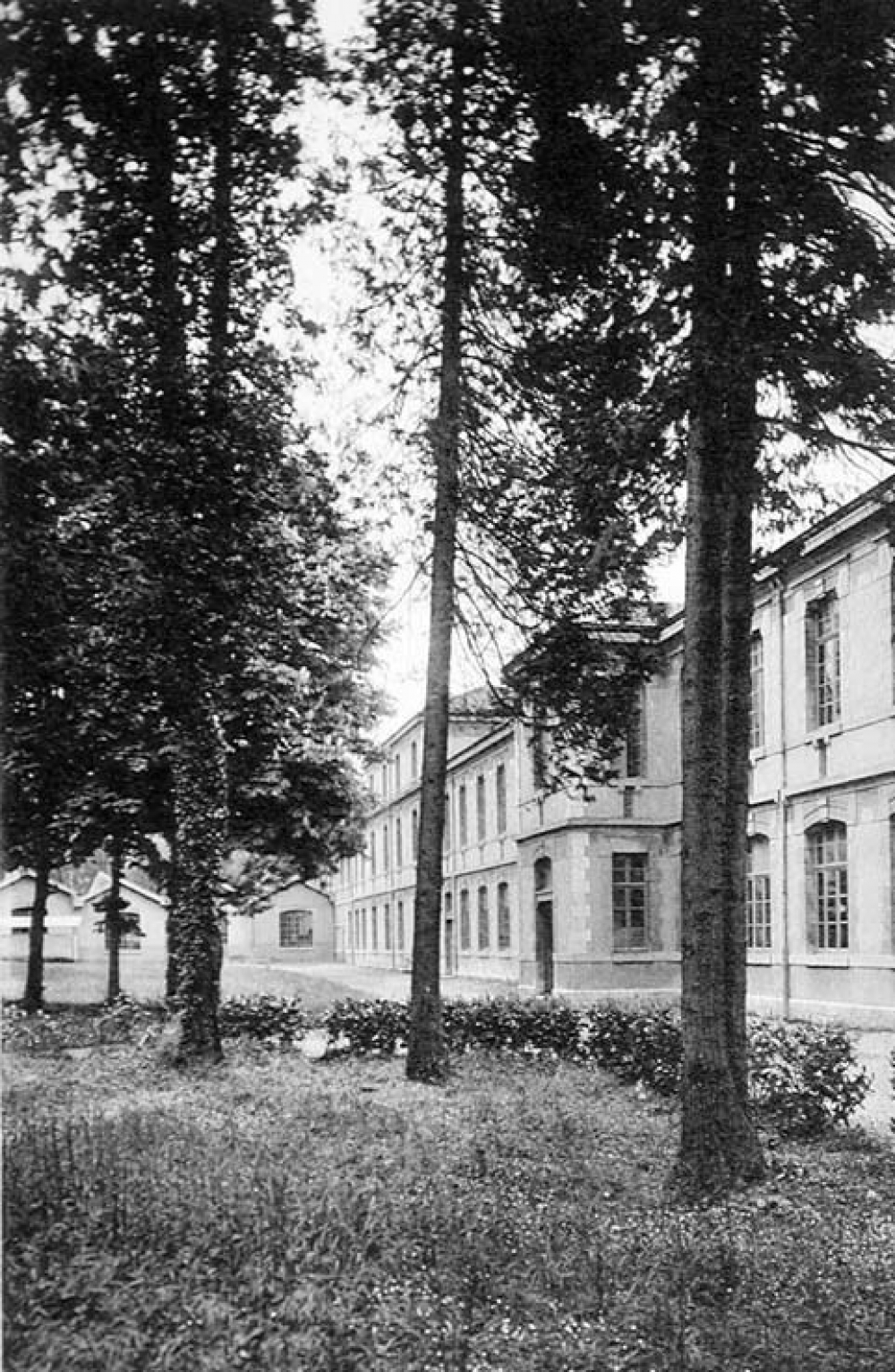 Ecole Nationale Professionnelle Ferdinand Buisson - Voiron. (Isère). 1937-1941.