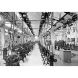 Ecole Pratique de Commerce et d'Industrie et Primaire Supérieure de Nîmes.