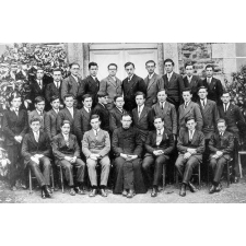 Petit Séminaire Sainte-Croix - Châteaugiron. (Ille et Vilaine). 1931-1932.