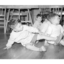 Cours d'art Martenot au château de la Guette : représentation de La Belle au bois dormant