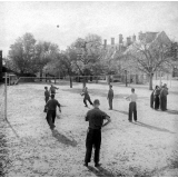 Institution publique d'éducation surveillée Saint-Maurice : L'entraînement au volley-ball