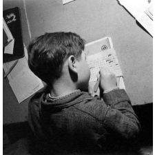 Méthode Freinet : l'apprentissage de l'imprimerie et la réalisation d'un journal scolaire. L'écriture d'un article.