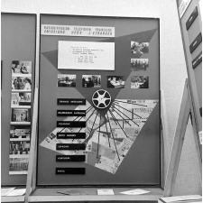 I.P.N. : exposition itinérante sur les relations culturelles, mars 1956
