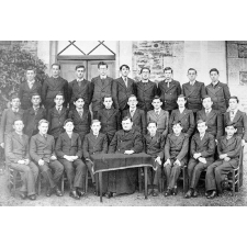 Petit Séminaire Sainte-Croix - Châteaugiron. (Ille et vilaine). 1940-1941.