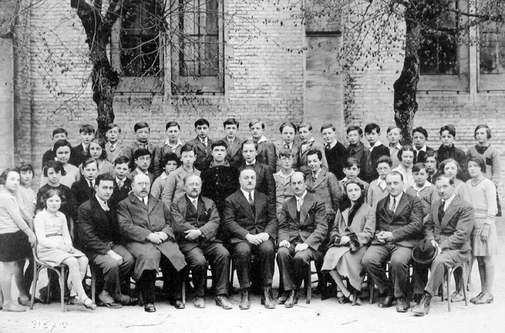 Collège Municipal et Ecole Primaire Supérieure de Garçons - St-Lô. Manche 1930 - 1931.