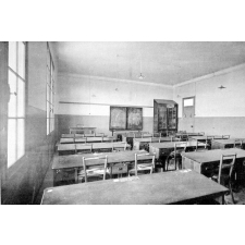 Ecole Primaire Supérieure de Jeunes Filles. Constantine. 1927-1928. (Algérie).