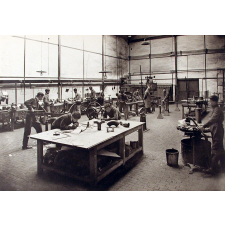 École Pratique d'Industrie de Puteaux, Rue Mars et Roty.