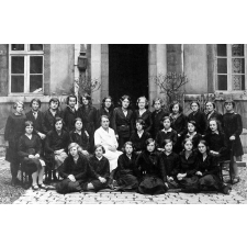 Ecole Pratique de Commerce et d'Industrie de Jeunes Filles de Dijon, 22, rue Condorcet.(Côte d'Or).