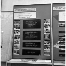 I.P.N. : exposition itinérante sur les relations culturelles, mars 1956