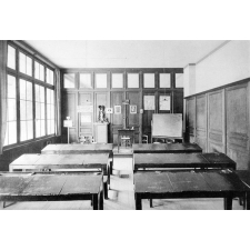 Institution Saint-Julien, 5, rue Tascher - le Mans.