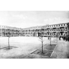 Ecole Pratique de Commerce et d'Industrie et Primaire Supérieure de Nîmes.