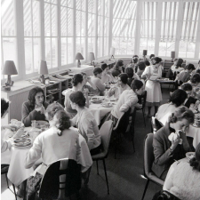 Sanatorium des étudiantes : Vence : Réfectoire : Repas