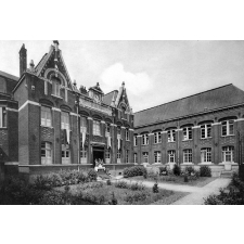 Institution du Sacré Coeur. (Ecole Louis Blanquart). Estaires.