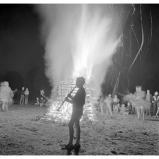 Colonie sanitaire de Montboissier : feu de camp