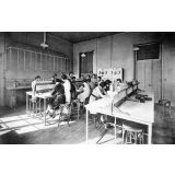 Lycée de Jeunes Filles - Roannne. Album du Cinquantenaire. 1933.