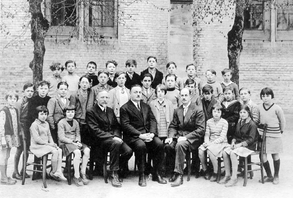Collège Municipal et Ecole Primaire Supérieure de Garçons - St-Lô. Manche 1930 - 1931.