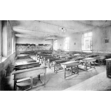 Ecole Primaire Supérieure de Jeunes Filles de Charolles. (Saône & Loire).