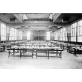 Ecole Nationale de Besançon. (Doubs). (4 sections : Horlogerie - Bijouterie. Mécanique - Electricité).