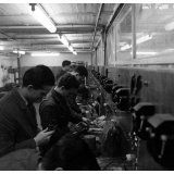 Ecole nationale de radiotechnique et d'électricité appliquée : l'atelier d'électrotechnique.