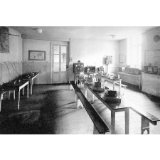 Ecole Pratique de Commerce, d'Industrie et de Mécaniciens de Marine de Boulogne-Sur-Mer.
