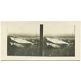 Avion abattu.