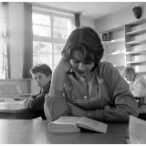 Lycée de Montgeron, la bibliothèque : la lecture.