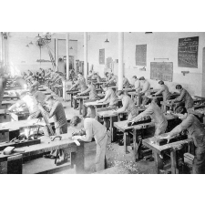 Ecole Pratique d'Industrie et d'Artisanat Rural - Gourdan-Polignan. (Haute-Garonne) - Juin 1935.
