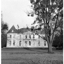 Centre de l'Enfance de Longchamp : le bâtiment scolaire