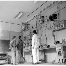 Centre d' instruction et de perfectionnement d'Air France : Schéma expérimental d'un circuit de servo-commandes